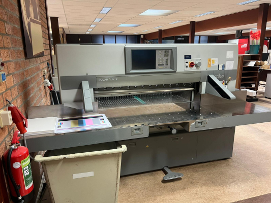Polar 137 X 5804 Guillotines/Cutters Guillotines Guillotines Polar 7441419