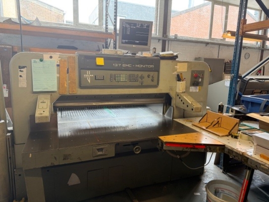 Polar 137 EMC Monitor 5920  Guillotines 5441269