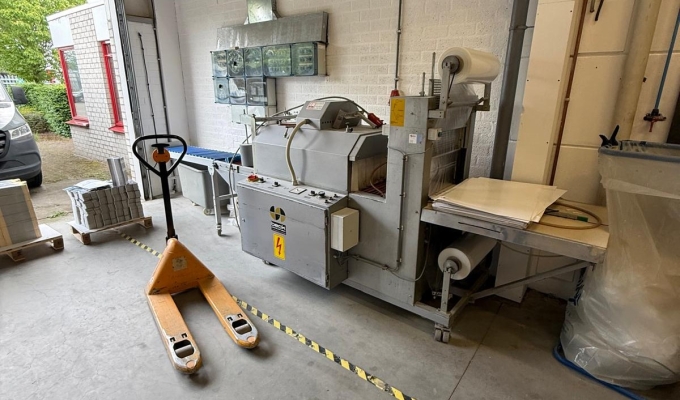 Beck + Co Foiler 5923  Seal Machines 610
