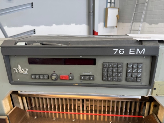 Polar 76 EM 5969  Guillotines 6361050